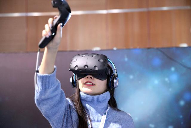 女玩家在VR里被性骚扰 专家：VR供应商无责任